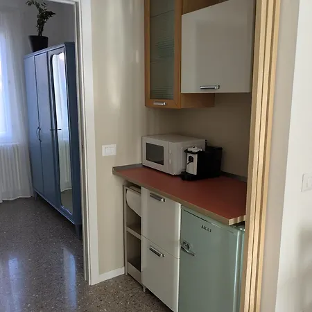 Borgo Massarenti شقة